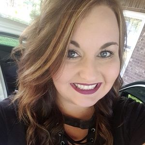 Meet your Posher, Rebecca